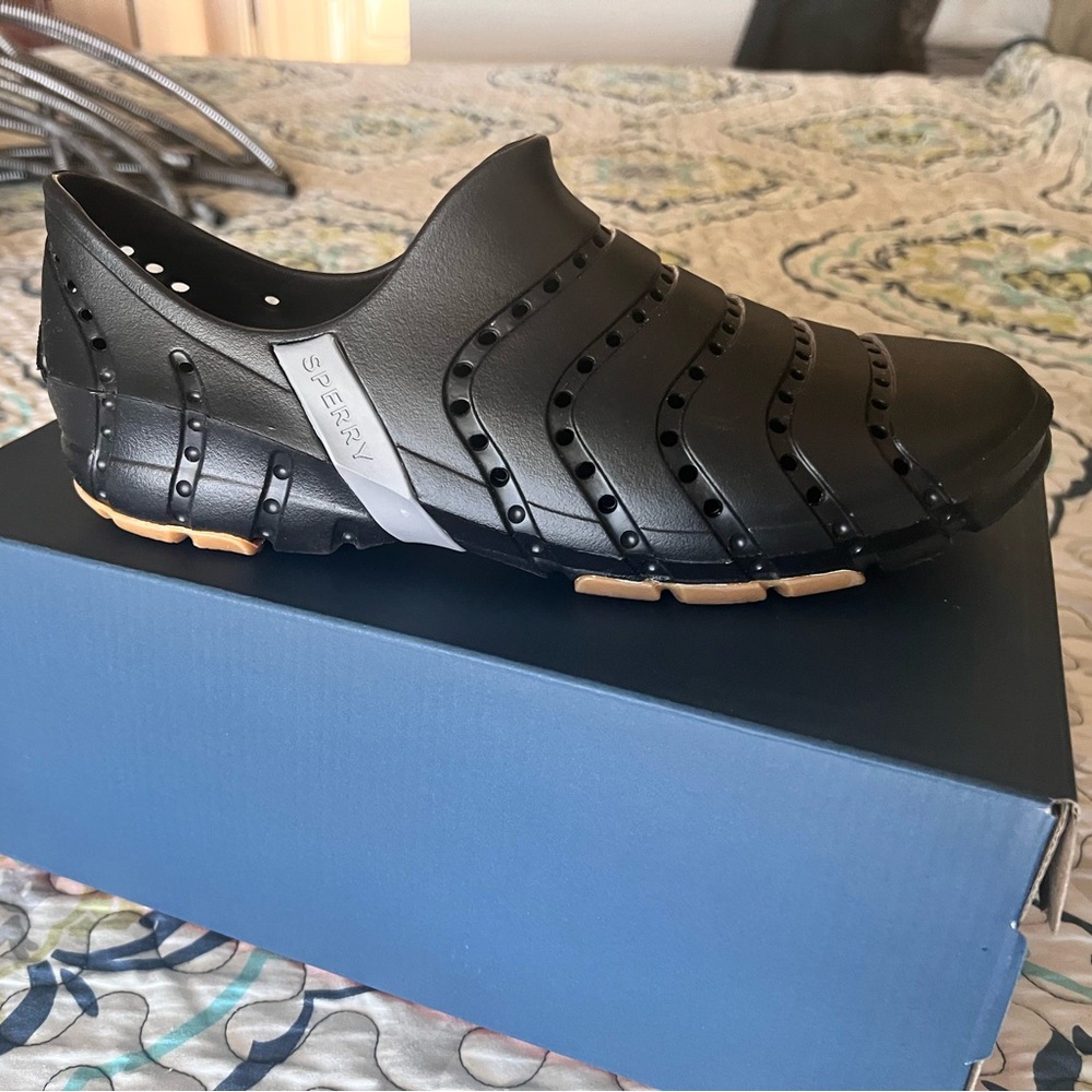 Sperry Women’s Water Strider - New in Box